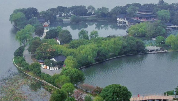 尊龙凯时[苏州景物园林设计,苏州景物园林施工,苏州文物古建修缮,苏州香山制造,苏州园林设计,苏州景物园林设计,苏州园林制造,苏州景物园林制造,苏州古修建修复]