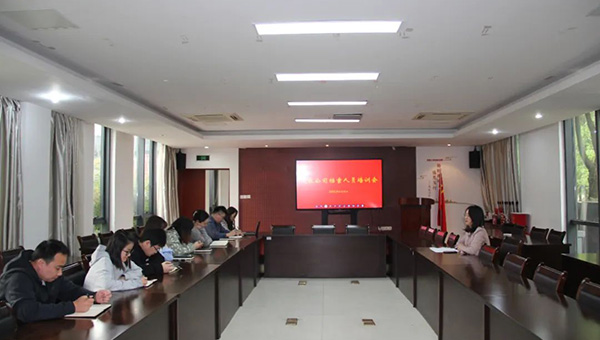 尊龙凯时[苏州景物园林设计,苏州景物园林施工,苏州文物古建修缮,苏州香山制造,苏州园林设计,苏州景物园林设计,苏州园林制造,苏州景物园林制造,苏州古修建修复]